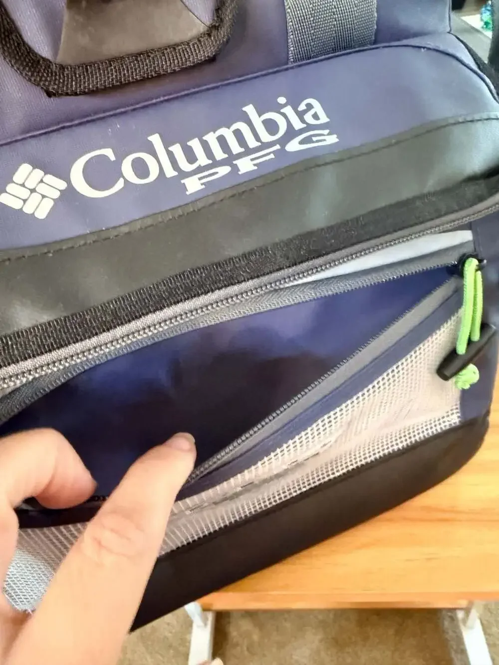 Columbia PFG Skiff Guide 22-Can Zipperless HardBody Cooler